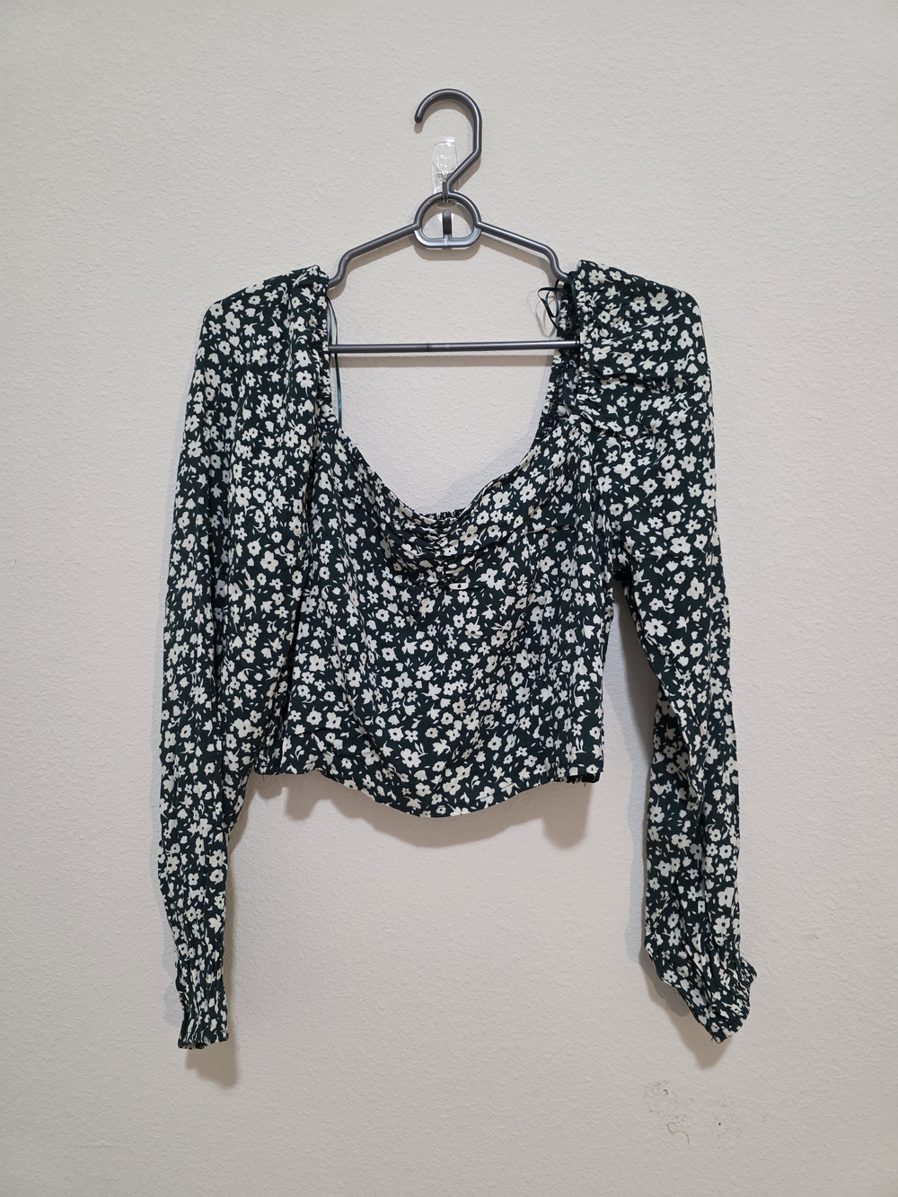 Elodie Forest Green and White Floral Long-Sleeve Square Neck Blouse